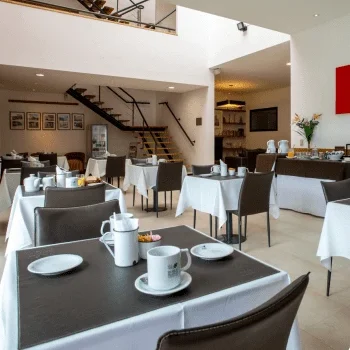 Servicios del hotel para una estadía cómoda