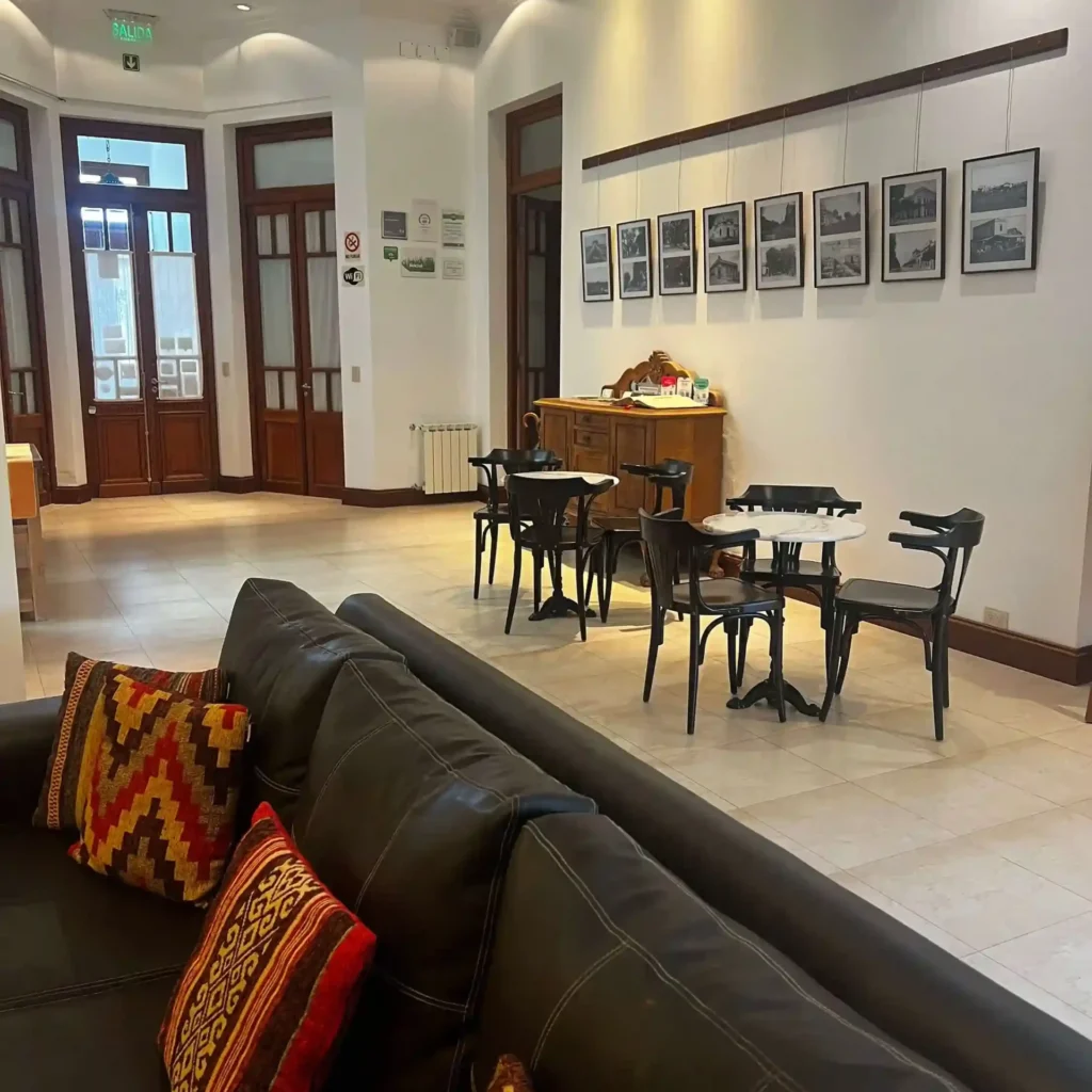 Espacio común hotel en Chascomús